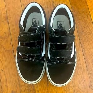 Kids, boys Vans black Velcro old school edition